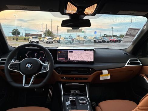 New 2026 BMW 330i xDrive Sedan w/ M Sport Package AWD/4WD image 18