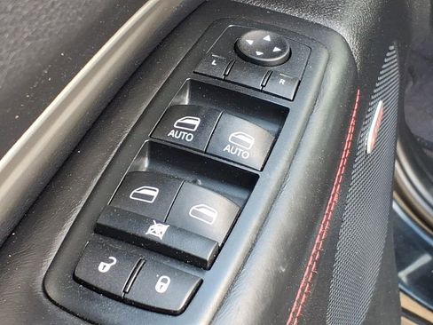 Used 2016 Dodge Durango R/T w/ Trailer Tow Group IV AWD/4WD image 13