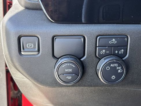 Used 2024 Chevrolet Silverado 1500 LT w/ Protection Package image 18