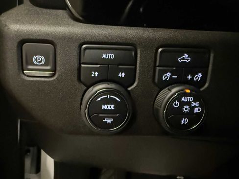 Used 2024 Chevrolet Silverado 1500 RST w/ LPO, Dark Essentials Package image 35