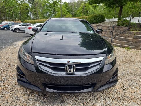 Used 2011 Honda Accord LX-S image 2