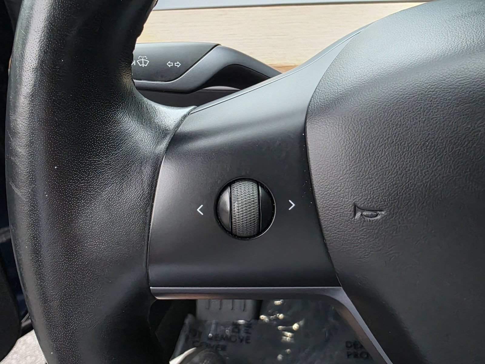 Used 2018 Tesla Model 3 Long Range RWD image 18