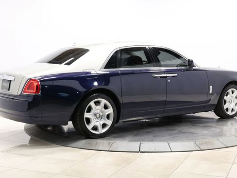 Used 2016 Rolls-Royce Ghost image 4