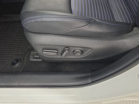 Used 2021 Toyota RAV4 XSE AWD/4WD image 23