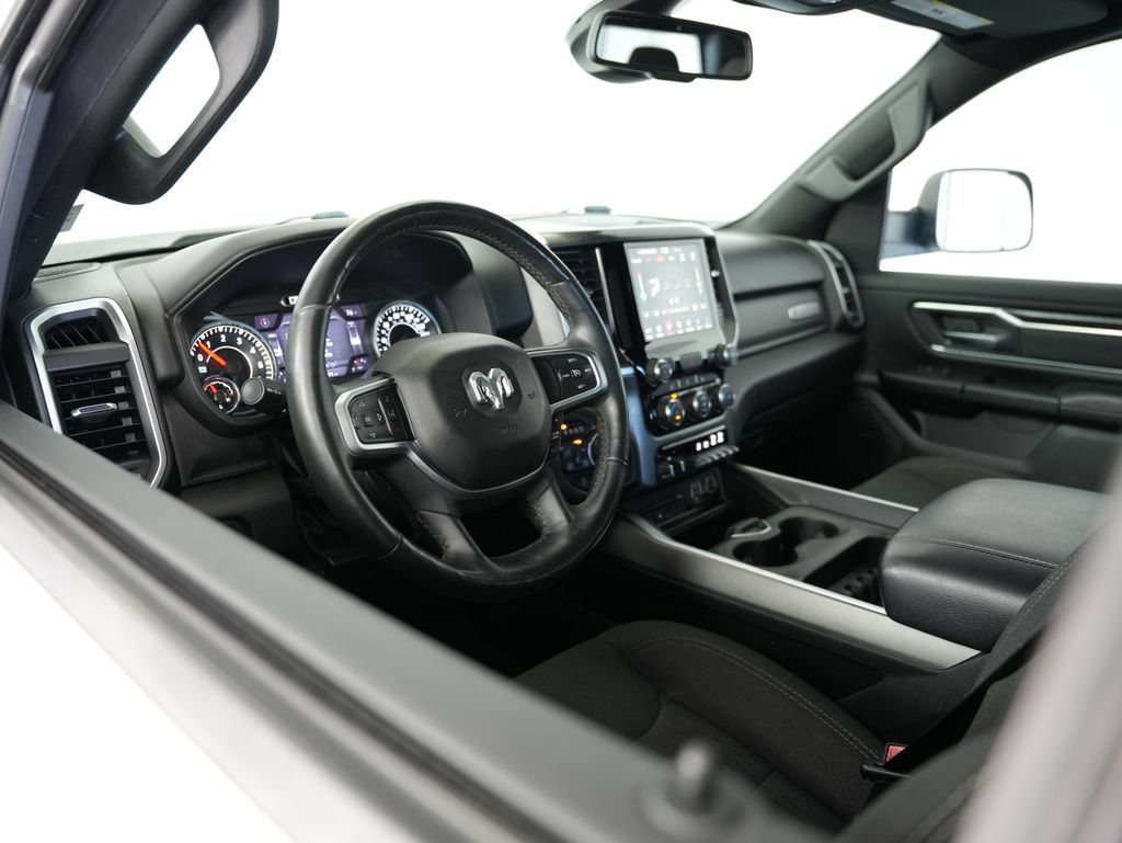 Used 2019 RAM 1500 Big Horn AWD/4WD image 6