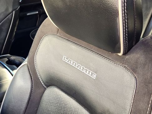 Used 2023 RAM 1500 Laramie image 18