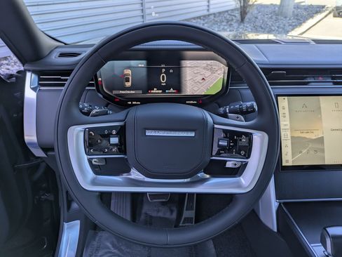 New 2026 Land Rover Range Rover SV AWD/4WD image 16