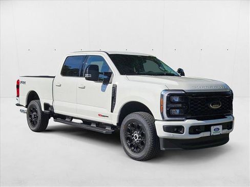 New 2025 Ford F250 Lariat w/ Lariat Ultimate Package image 6