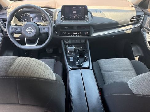 Used 2023 Nissan Rogue SV AWD/4WD image 17