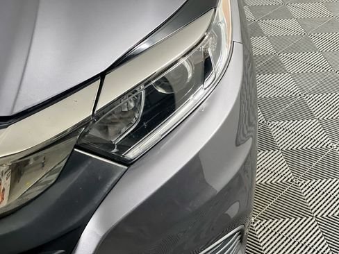 Used 2021 Honda HR-V EX image 9