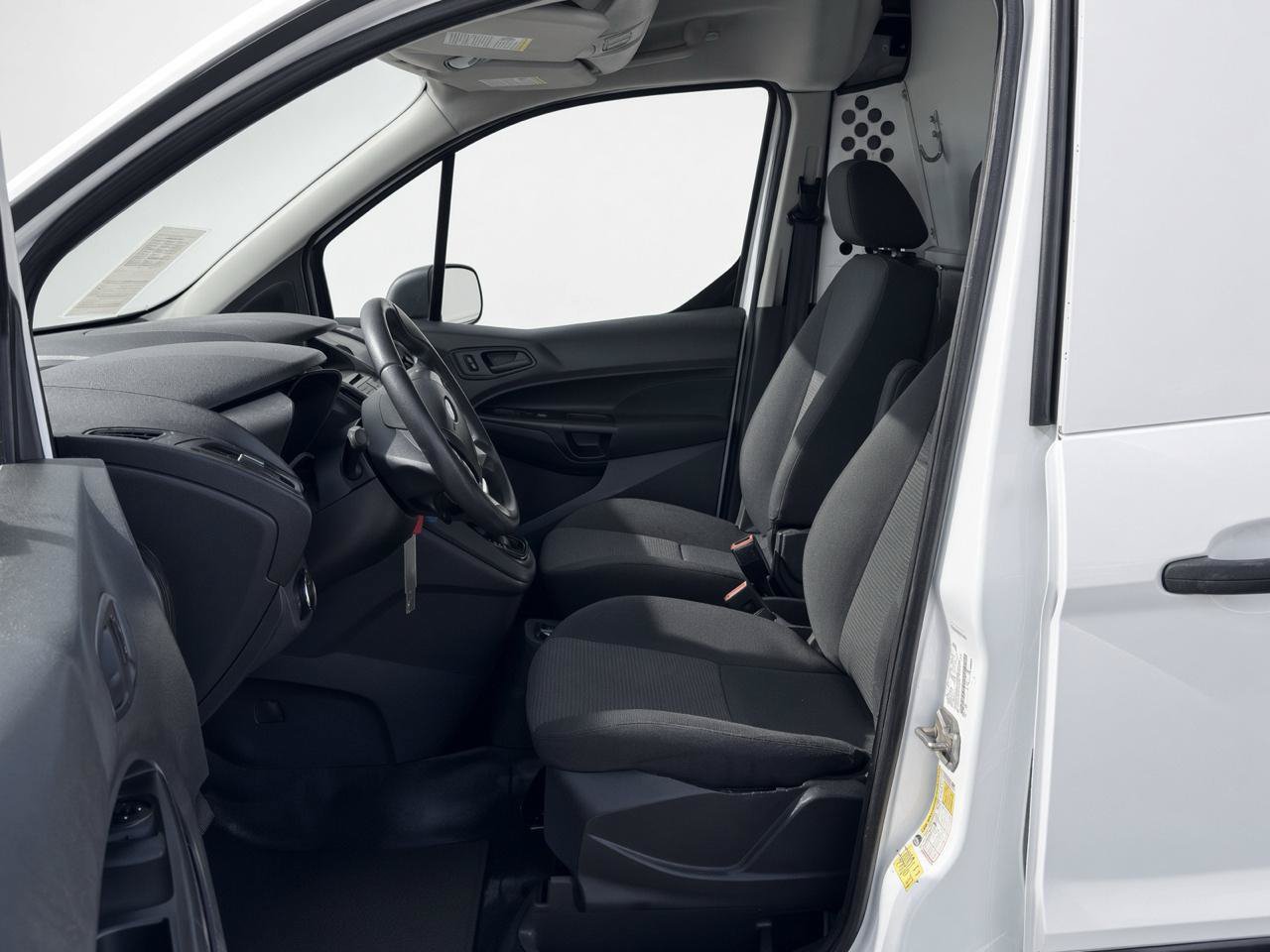 Used 2015 Ford Transit Connect XL FWD image 13