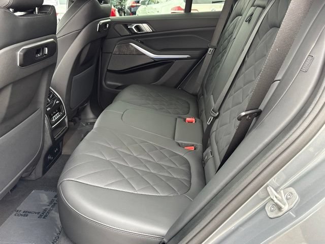 Used 2026 BMW X5 sDrive40i w/ Premium Package RWD image 32