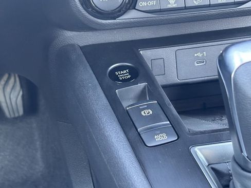 New 2026 Nissan Kicks SV image 19