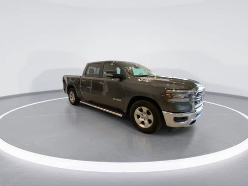 Used 2019 RAM 1500 Big Horn AWD/4WD image 2