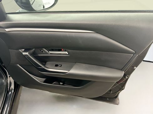 Used 2025 MAZDA CX-50 AWD 2.5 S w/ Premium Package image 33