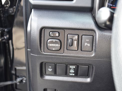 Used 2017 Toyota 4Runner Limited image 16