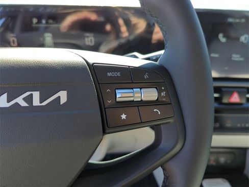 New 2026 Kia Sportage EX image 31