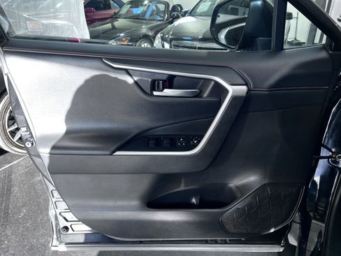 Used 2021 Toyota RAV4 Adventure image 23