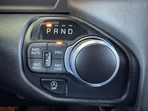 Used 2023 RAM 1500 Big Horn AWD/4WD image 11