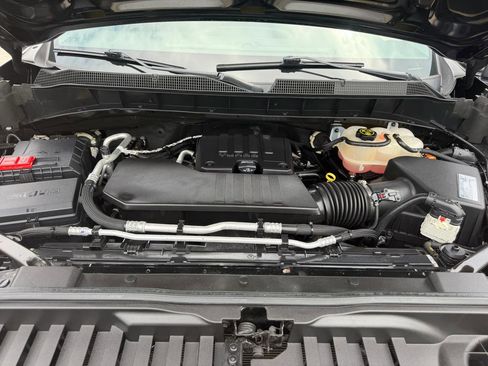 Used 2021 Chevrolet Silverado 1500 Custom AWD/4WD image 29
