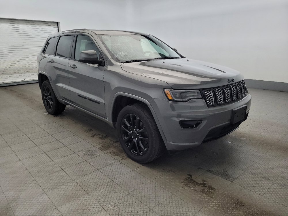 Used 2022 Jeep Grand Cherokee Laredo X AWD/4WD image 13
