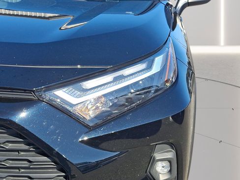 Used 2024 Toyota RAV4 XLE Premium image 37