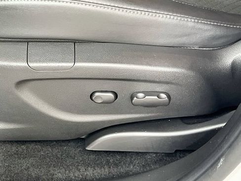 Used 2018 Buick Encore Preferred FWD image 11