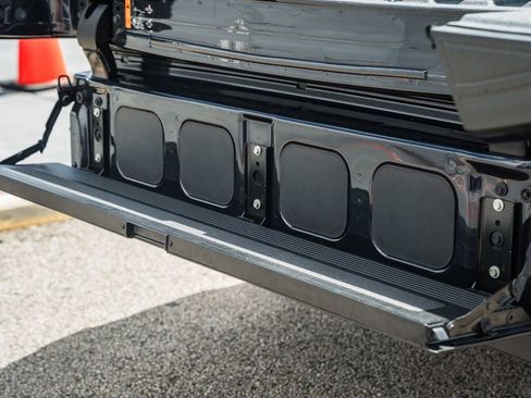 Used 2022 GMC Sierra 1500 AT4 w/ AT4 Premium Package image 14