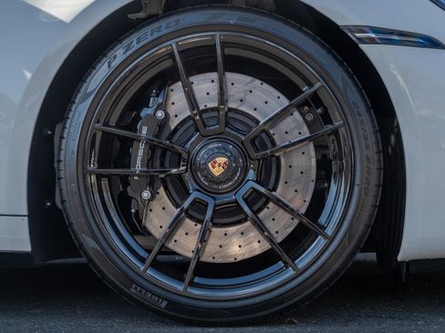 Certified 2023 Porsche 911 Carrera GTS image 15