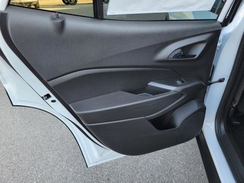 New 2026 Chevrolet Trax RS w/ Driver Confidence Package image 10