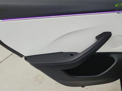 Used 2025 Tesla Model 3 Long Range RWD image 41