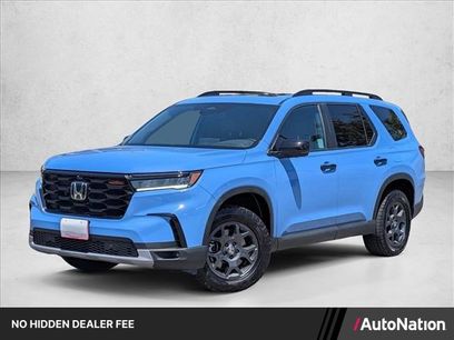 Used 2025 Honda Pilot TrailSport