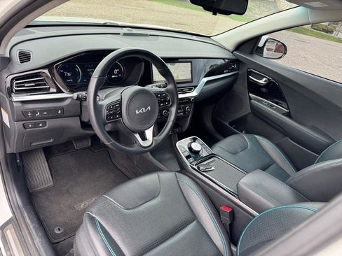Used 2022 Kia Niro EX Premium FWD image 15
