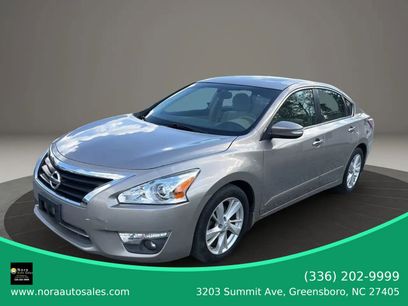 Used 2013 Nissan Altima 2.5 SV w/ 2.5SV Convenience Pkg