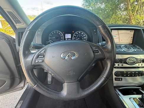 Used 2013 INFINITI G37 Sport w/ Premium Pkg image 30