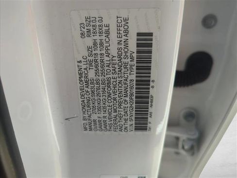 Used 2023 Honda Pilot LX image 29