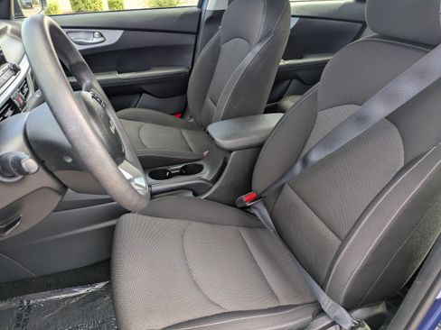 Used 2024 Kia Forte LXS FWD image 25