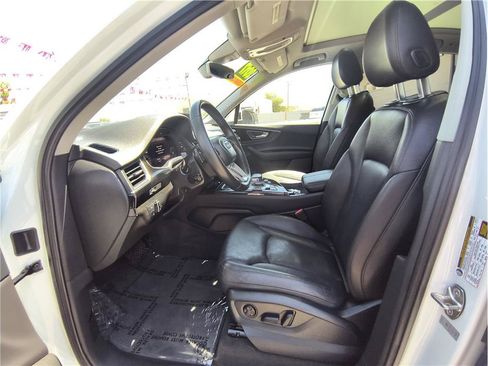 Used 2017 Audi Q7 3.0T Premium Plus AWD/4WD image 9