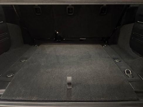 Used 2018 Jeep Wrangler Unlimited Sahara image 20