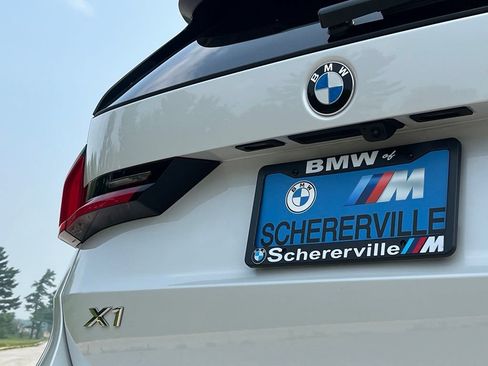 Used 2026 BMW X1 xDrive28i AWD/4WD image 14