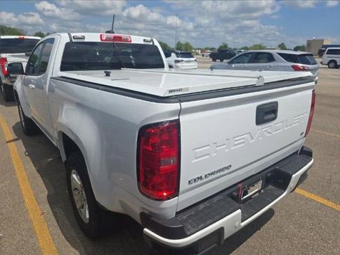 Used 2022 Chevrolet Colorado LT w/ Fleet Safety Package RWD image 4