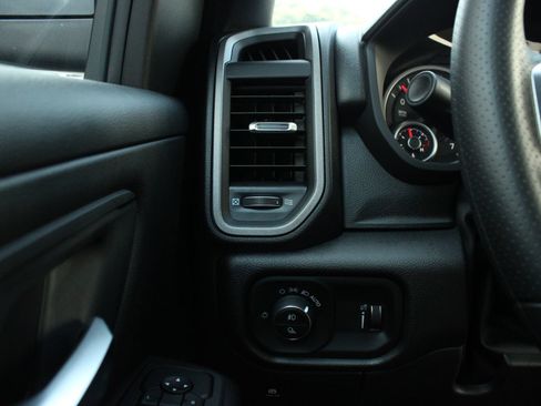 New 2026 RAM 1500 Warlock AWD/4WD image 30