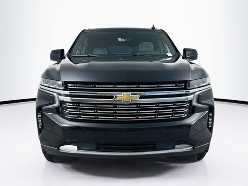Used 2021 Chevrolet Tahoe Premier w/ Premium Package AWD/4WD image 2