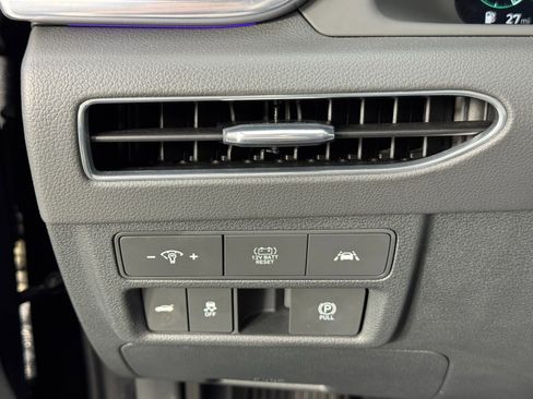 Used 2022 Hyundai Sonata Limited w/ Cargo Package image 17