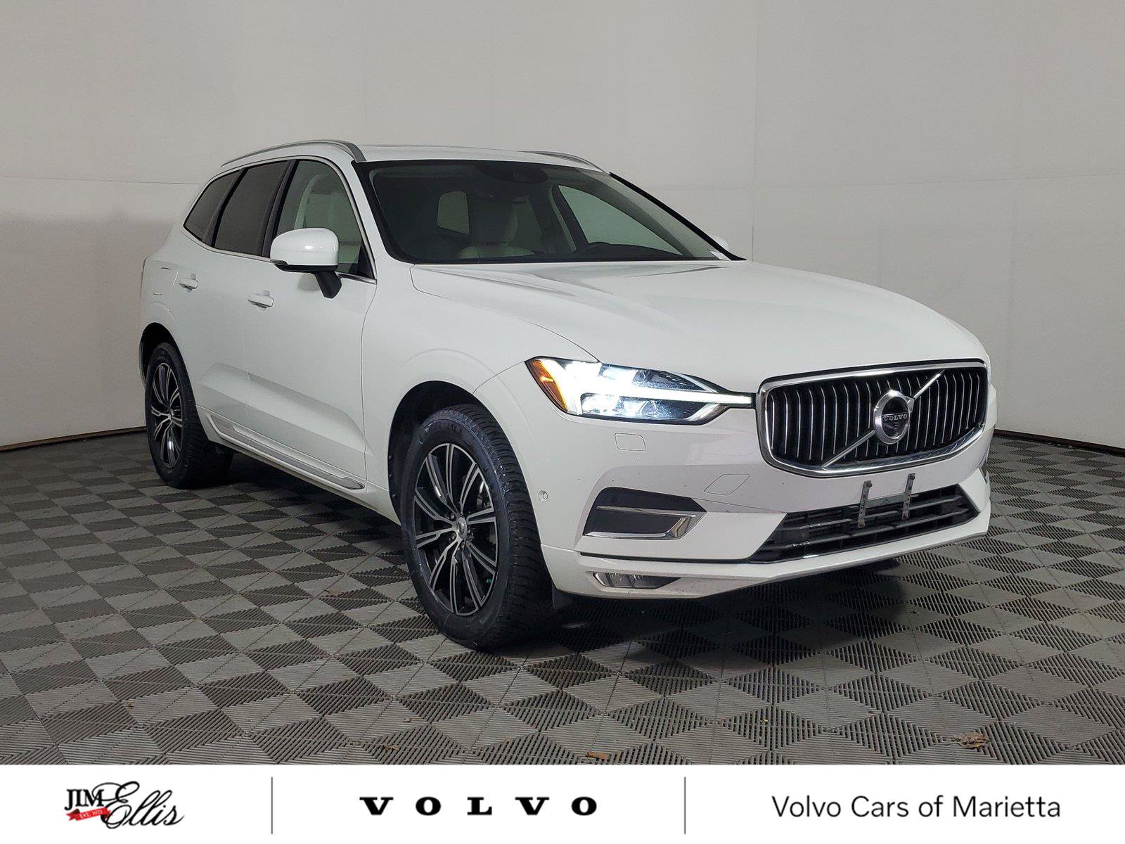 Used 2019 Volvo XC60 T5 Inscription AWD/4WD image 1