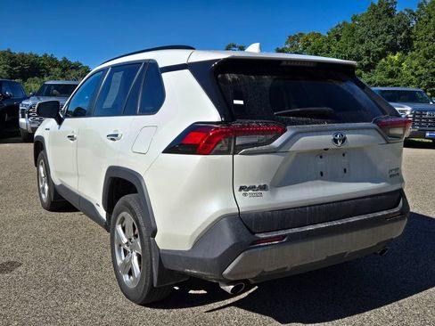 Used 2021 Toyota RAV4 Limited AWD/4WD image 3
