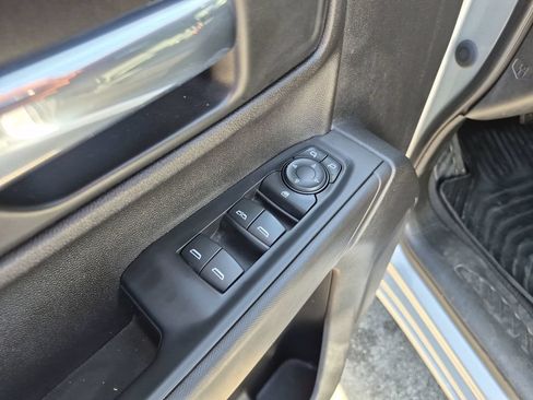 Used 2021 Chevrolet Silverado 1500 Custom RWD image 20
