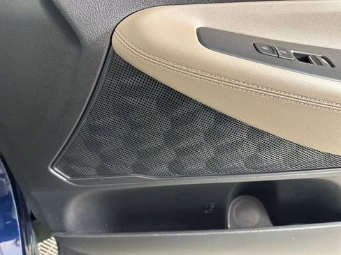 Used 2023 Hyundai Santa Fe SEL image 29