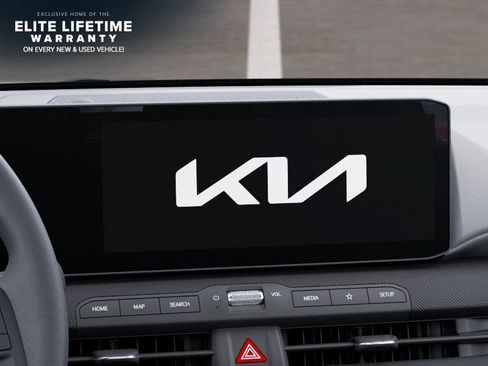 New 2026 Kia K4 FWD image 21