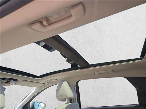 Used 2023 Hyundai Tucson Limited AWD/4WD image 12